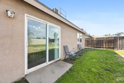 Other - 2604 Rain Dr, Bakersfield, CA 93313 photo 7 of 8