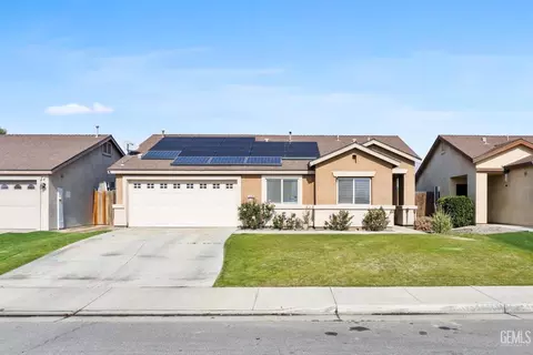Exterior - 2604 Rain Dr, Bakersfield, CA 93313 photo 2 of 6