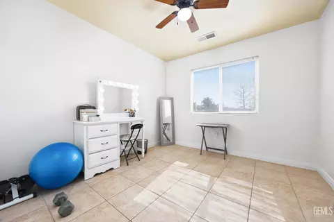 Bedroom - 2604 Rain Dr, Bakersfield, CA 93313 photo 4 of 4