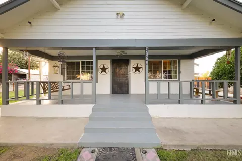 27544 Cypress St, Taft, CA 93268 photo 6