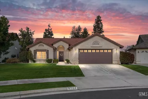 9704 Portland Rose Ave, Bakersfield, CA 93311