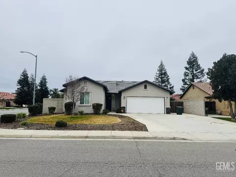203 Lido Isle Way, Bakersfield, CA 93314