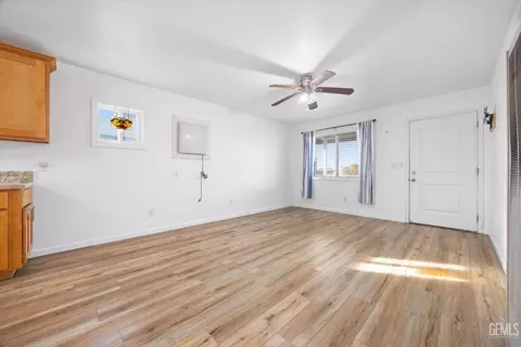 Other - 707 A St, Taft, CA 93268 photo 3 of 7