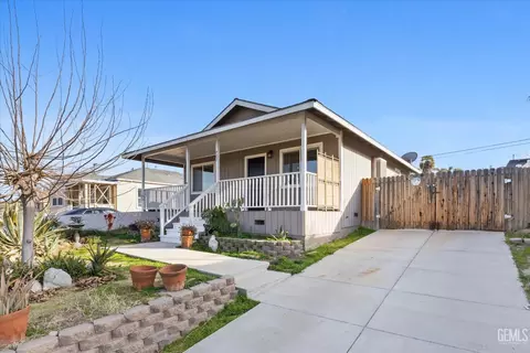 Other - 707 A St, Taft, CA 93268 photo 1 of 7