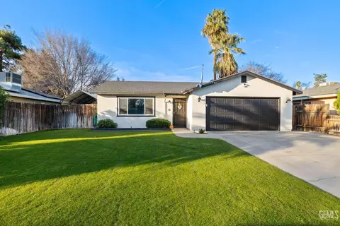 5204 Appletree Ln, Bakersfield, CA 93309