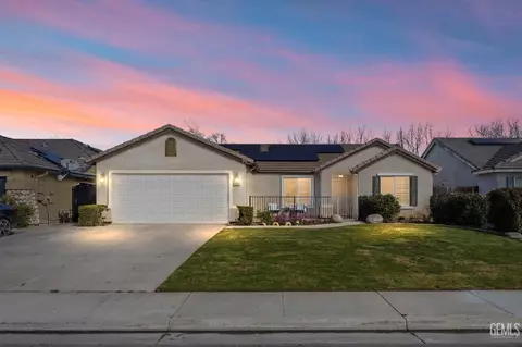 12204 Verdelho Ave, Bakersfield, CA 93312