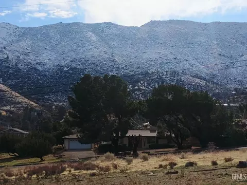 2930 Chipmunk Pl, Mountain Mesa, CA 93240 photo 3