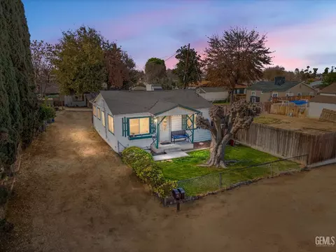217 Hickerson Dr, Bakersfield, CA 93308