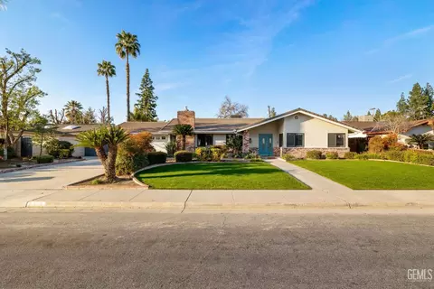 6604 Kearsarge Way, Bakersfield, CA 93309