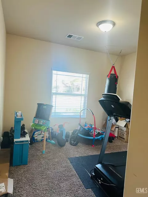 Other - 615 Manhattan St, Shafter, CA 93263 photo 2 of 2
