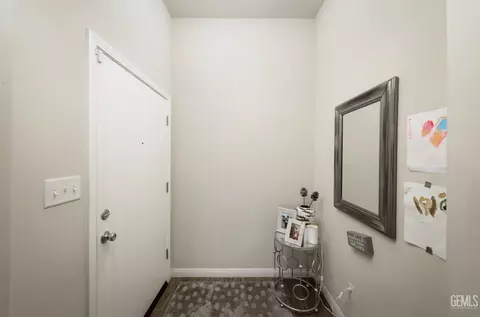7201 Laredo Dr, Bakersfield, CA 93311 photo 21