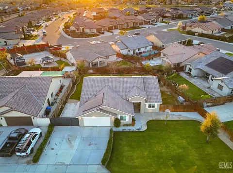 7201 Laredo Dr, Bakersfield, CA 93311 photo 30