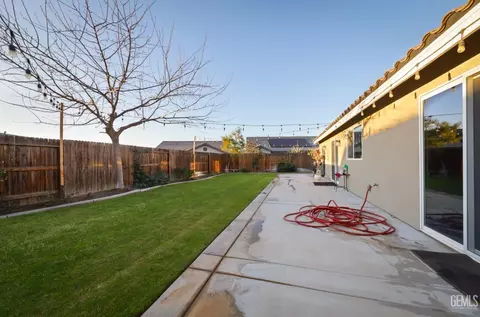 7201 Laredo Dr, Bakersfield, CA 93311 photo 25