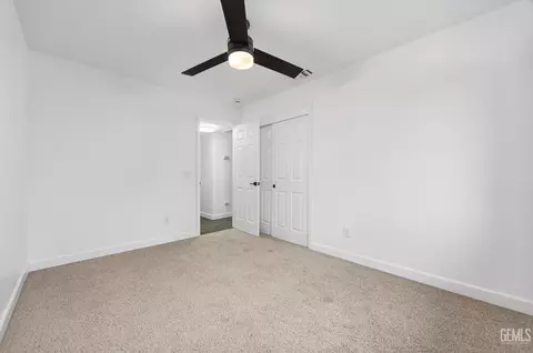 Bedroom - 21801 Brook Dr, Tehachapi, CA 93561 photo 3 of 5