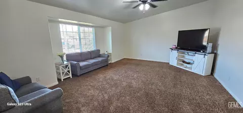509 Chapultepec Ave, Bakersfield, CA 93307 photo 9