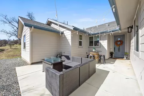 Other - 29560 Stallion Springs Dr, Tehachapi, CA 93561 photo 3 of 5