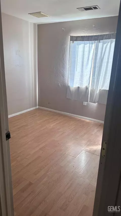 Bedroom - 224 Lierly Ave, Taft, CA 93268 photo 2 of 3