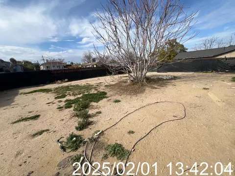 Exterior - 224 Lierly Ave, Taft, CA 93268 photo 4 of 5