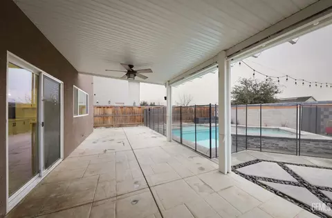 9012 Brook Shadow Way, Shafter, CA 93263 photo 21