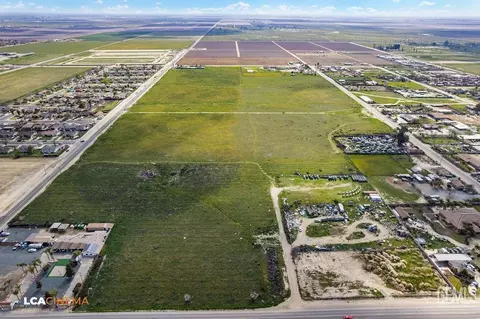 0 Cecil Ave, Delano, CA 93215
