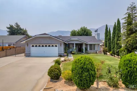 6604 Laurel Ave, Lake Isabella, CA 93240