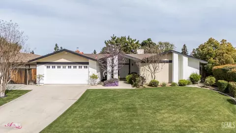 6900 Caswell Ave, Bakersfield, CA 93309
