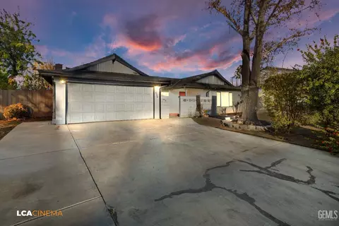 4704 Flicker Dr, Bakersfield, CA 93309 photo 1