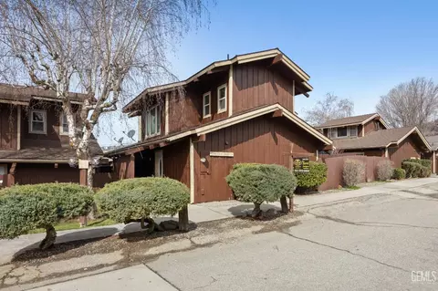 101 Meadow Lakes Dr, Tehachapi, CA 93561 photo 8