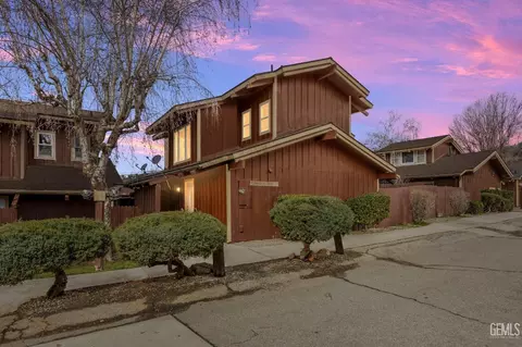 101 Meadow Lakes Dr, Tehachapi, CA 93561 photo 1