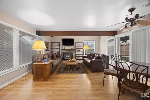 101 Meadow Lakes Dr, Tehachapi, CA 93561 photo 10