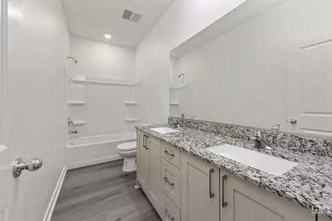 7905 Grapefruit Dr, Bakersfield, CA 93313 photo 8
