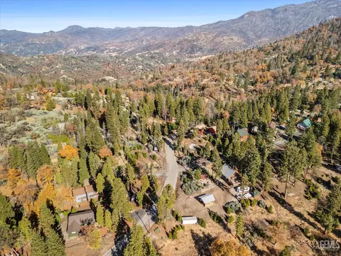45713 Hathily Dr, Posey, CA 93260 photo 9