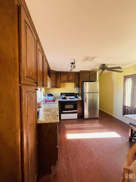 35760 Marvin Ct, Caliente, CA 93518 photo 5