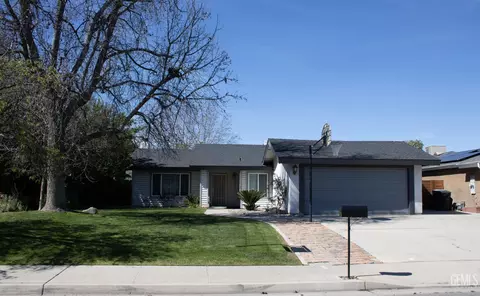 6500 Edgemont Dr, Bakersfield, CA 93309