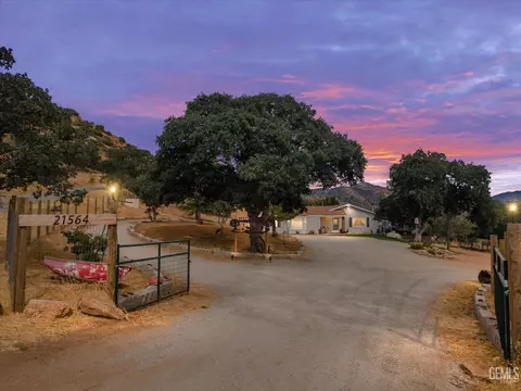 21564 Pine Tree Rd, Caliente, CA 93518