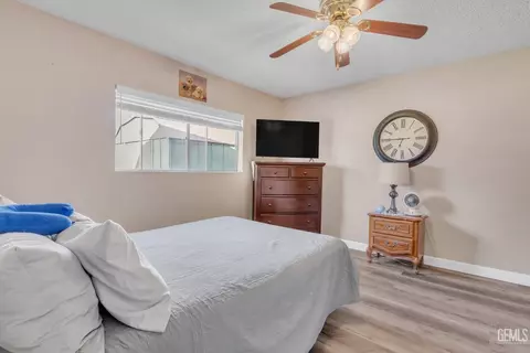 4804 Pinecastle Ave, Bakersfield, CA 93313 photo 20