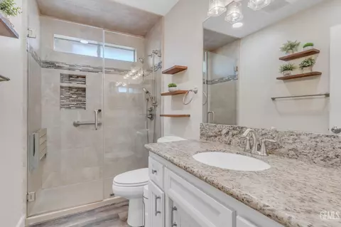 4804 Pinecastle Ave, Bakersfield, CA 93313 photo 13