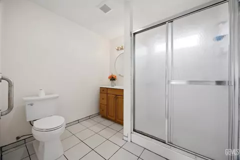 Bath - 1532 3rd St, Wasco, CA 93280 photo 1 of 3