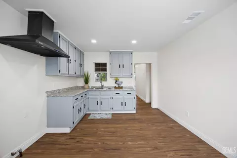 Other - 1532 3rd St, Wasco, CA 93280 photo 6 of 11