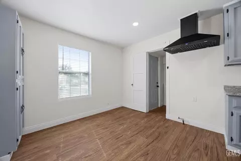 Entry Way - 1532 3rd St, Wasco, CA 93280 photo 1 of 4