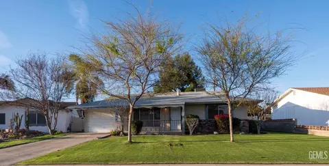 312 Birkdale Way, Bakersfield, CA 93309