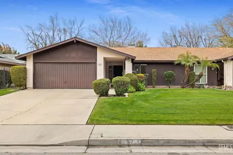 625 New Stine Rd, Bakersfield, CA 93309