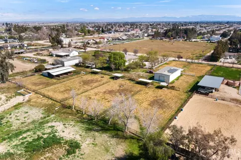 View/Area - 1649 Rodriguez Rd, Bakersfield, CA 93314 photo 2 of 3