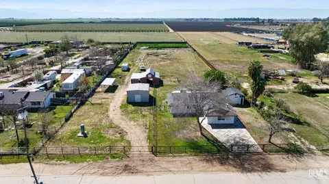 View/Area - 9303 E Wilson Rd, Bakersfield, CA 93307 photo 1 of 7