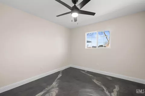 Bedroom - 9303 E Wilson Rd, Bakersfield, CA 93307 photo 5 of 5