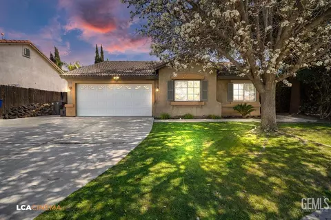 4808 Greatfalls Ct, Bakersfield, CA 93311