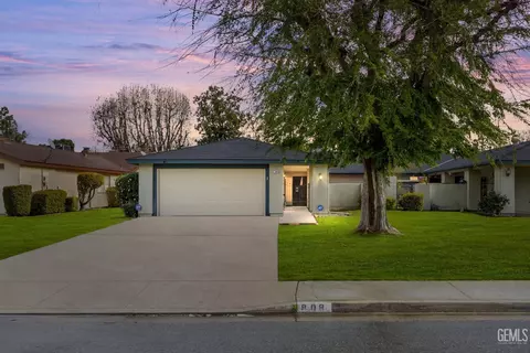 808 Bermuda St, Bakersfield, CA 93309