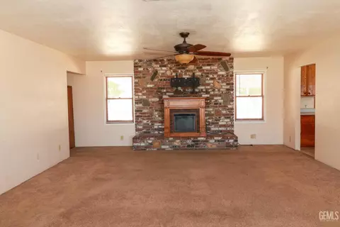 10100 Windmill Ln, Weldon, CA 93283 photo 18