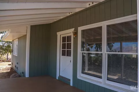 10100 Windmill Ln, Weldon, CA 93283 photo 7