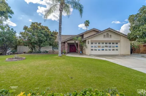 6401 Frenchglen Ct, Bakersfield, CA 93309
